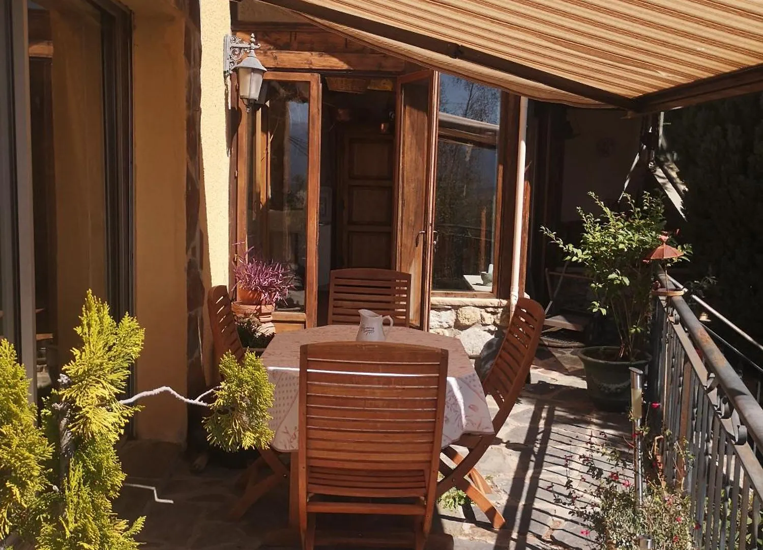 Villa Le Nid Cerdan à Estavar 0*,  France